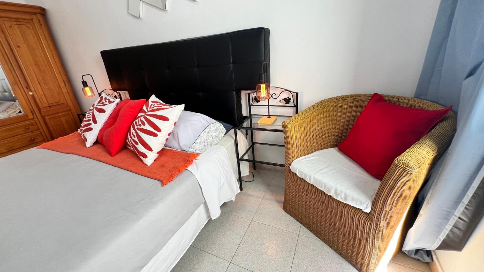 Alcamar Habitacion Privada Con Las Areas De Sala, Cocina Y Bano Que Se Comparten Cerca Al Mar! Alcala  Exterior photo